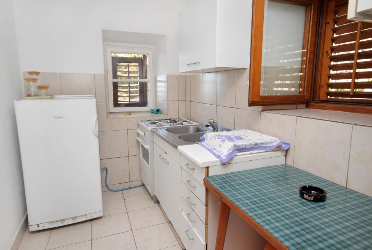 Seaside Secluded Apartments Cove Torac, Hvar - 4875 Gdinj Bagian luar foto